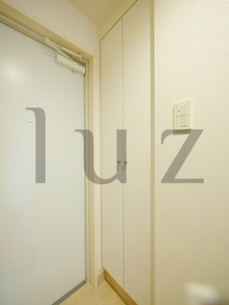 アライヴヒロの玄関