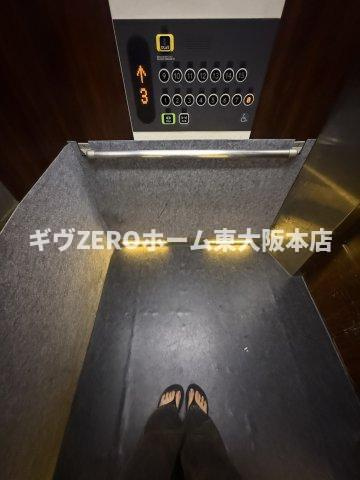 フレンシアノイエ難波南の玄関