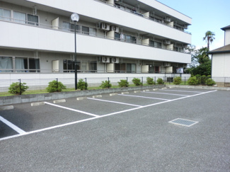 敷地内駐車場（要空確認）
