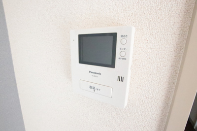 来訪者の顔がわかるので安心ですね