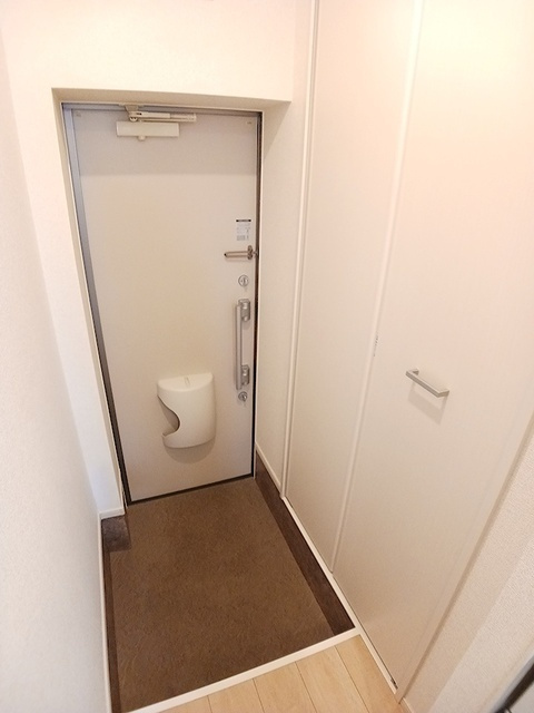 サウス　グレースマンションの玄関