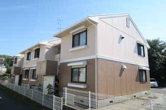 ■敷地内ゴミ置き場有り、入居者専用の駐輪場有り