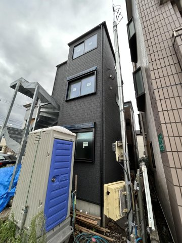 セブンイレブン大和林間店 徒歩2分。 110m