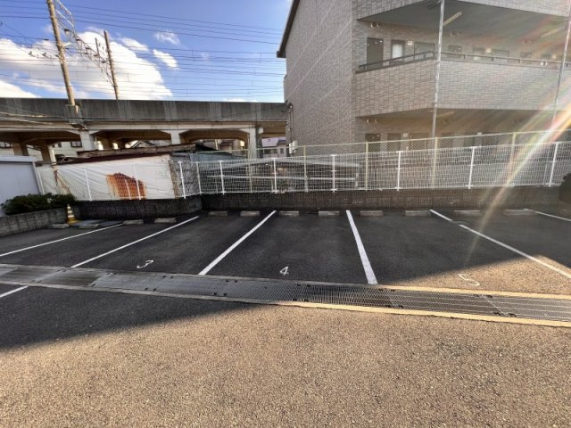 【その他】 | レオパレスマエダ | 駐車場は別料金となります。