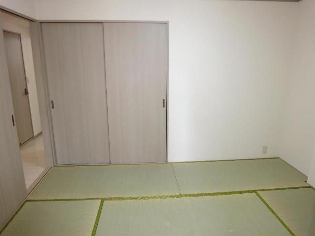 グランドヒルズ美里の内装|和室