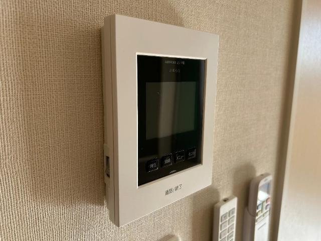 オータムめぐみⅢの内装|カメラ付インターホン
