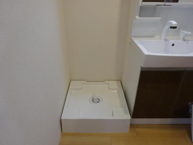 エスペランサのその他|洗濯機置場
