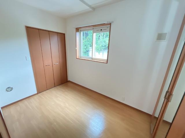 ｆｏｒｅｓｔ　Ｓの内装|室内