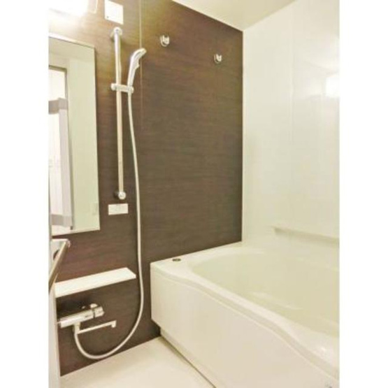 【浴室】 | パークアクシス小伝馬町 | ※写真は同タイプ住戸です。