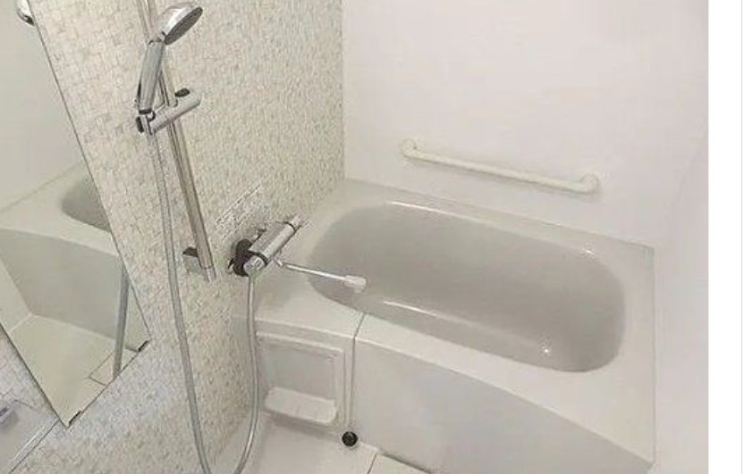 ベルフェリーク西小山の浴室