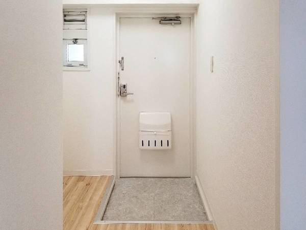 ビレッジハウス千種4号棟の玄関|ビレッジハウスの同一物件・同一タイプの間取りの写真です