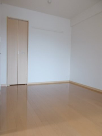 レフィナードのその他