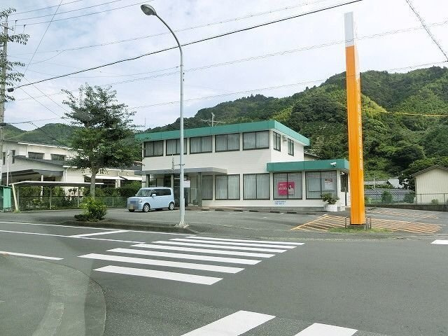 レフィナードの周辺|しずおか焼津信用金庫瀬名支店まで550m