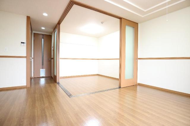 リサミィー壱番館の内装|洋室