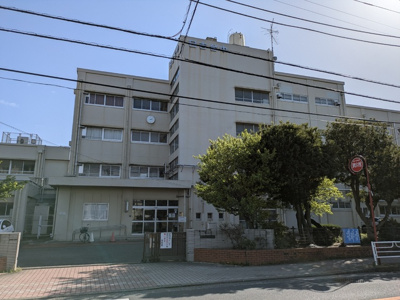 中学校