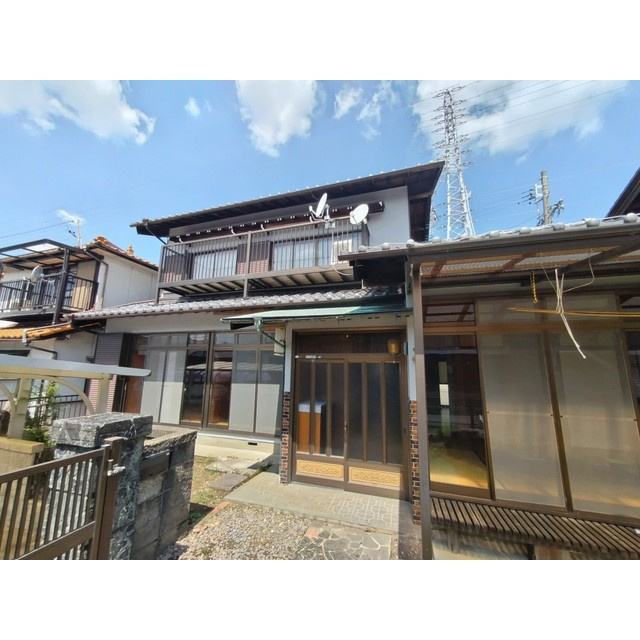 各務原市蘇原申子町１丁目の一戸建て