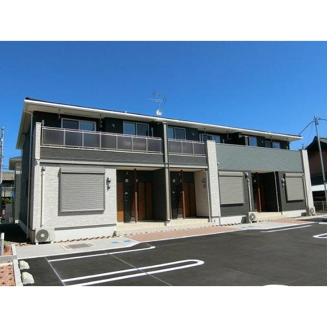各務原市鵜沼三ツ池町２丁目のアパートの外観