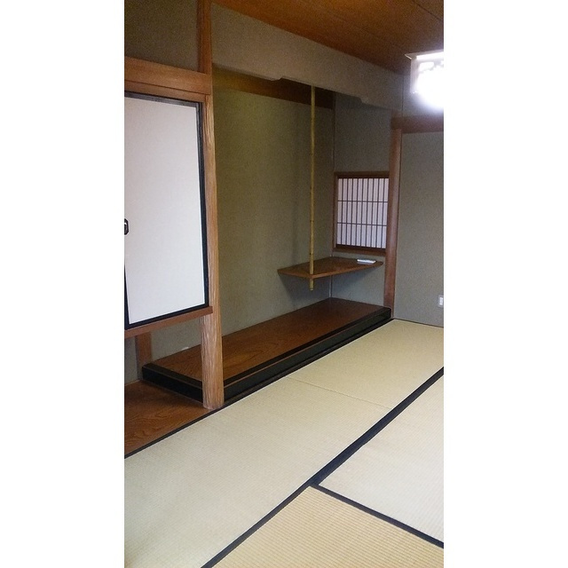 岐阜市柳川町の一戸建ての居間・リビング|3階和室