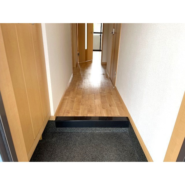 グリーンヒルズⅡの玄関