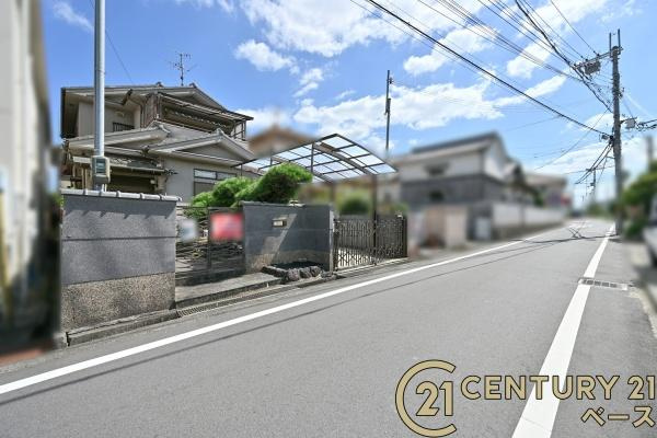 葛城市葛木　一戸建の前面道路含む現地写真|■現地撮影写真■前面道路も広々としていて安心！