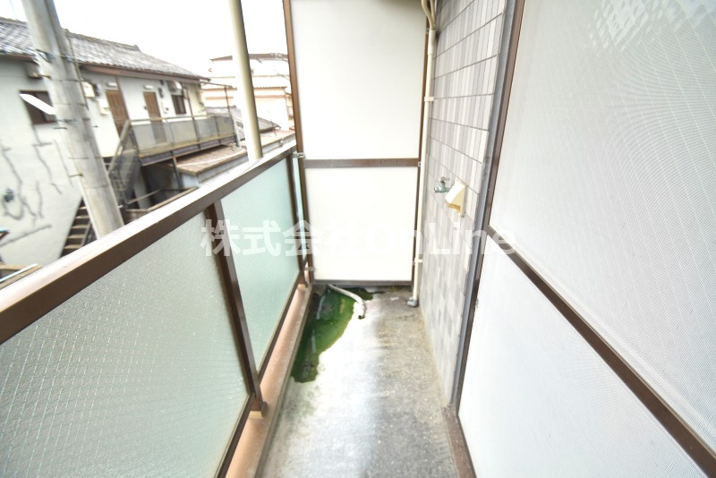 東大阪市大蓮南１丁目の賃貸マンションのバルコニー