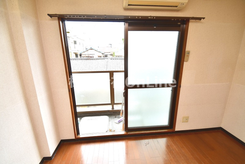 東大阪市大蓮南１丁目の賃貸マンションの内装