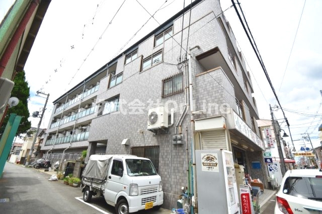 東大阪市大蓮南１丁目の賃貸マンションの外観