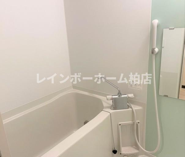 特典：仲介手数料が無料です!!の浴室|落ち着いた空間のお風呂です
