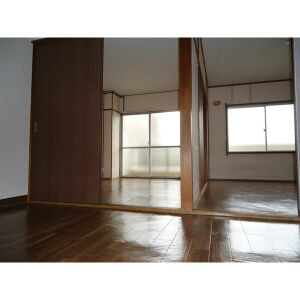 徳川園ウエストマンションの居間・リビング