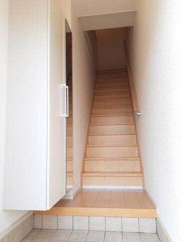クラーラの玄関