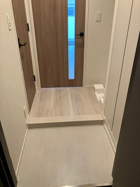 パークアクシス浅草田原町ガーデンの玄関