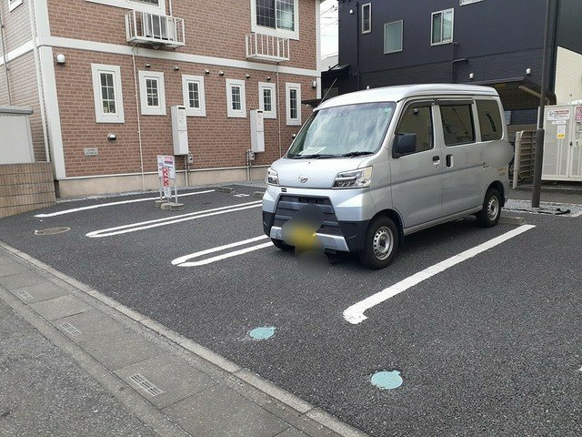 ミルトクラール　２番館の駐車場