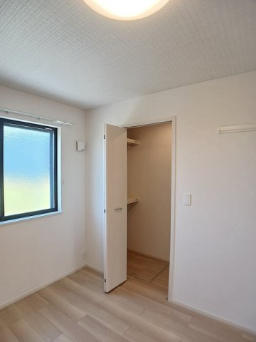 クレストコート瀬部　Ⅱの収納