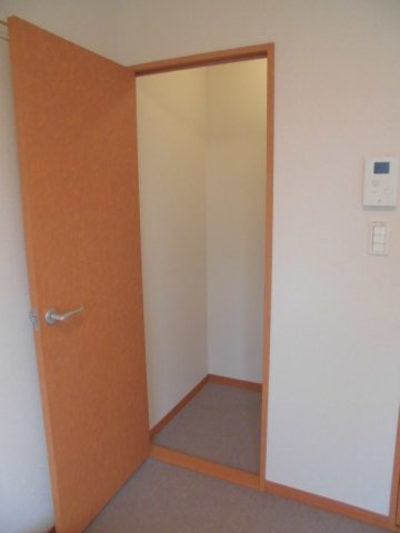 レオパレス日野本町の内装
