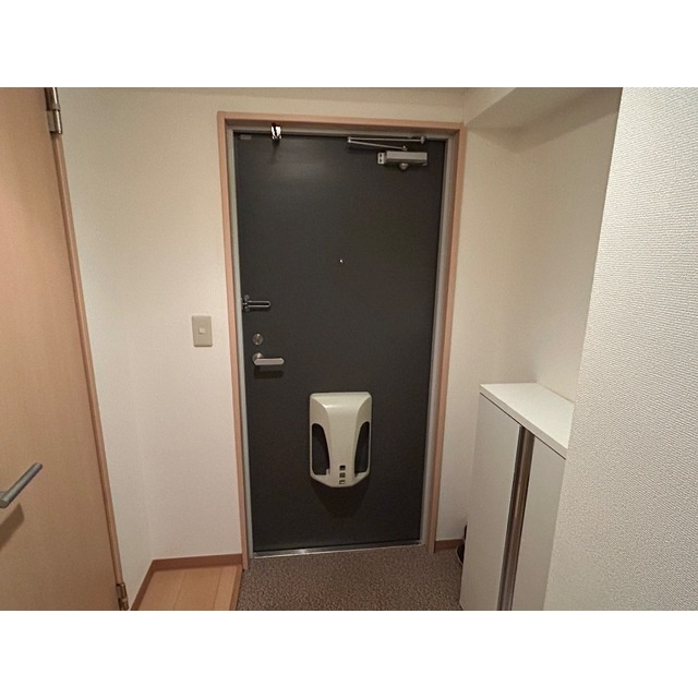 川口プラザＤの玄関