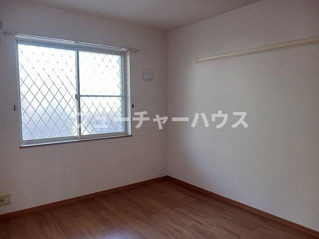 エストレーノ見川１００の内装