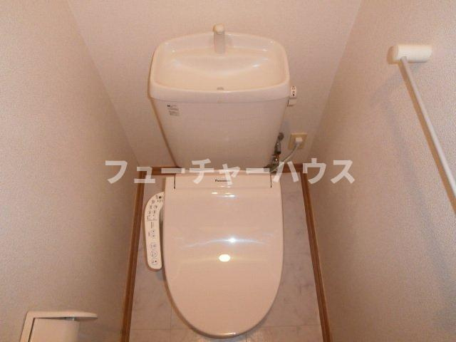 エストレーノ見川１００のトイレ