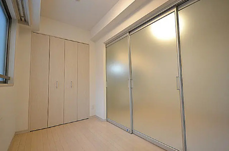千代田区神田司町２丁目の賃貸マンションの洋室
