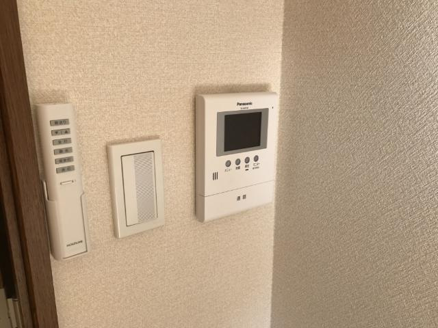 ヌーベル　バーグのセキュリティ|カメラ付インターホン