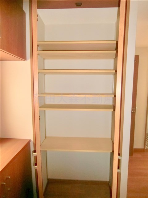 Mell maison Toshiメルメゾントシの設備|玄関収納①