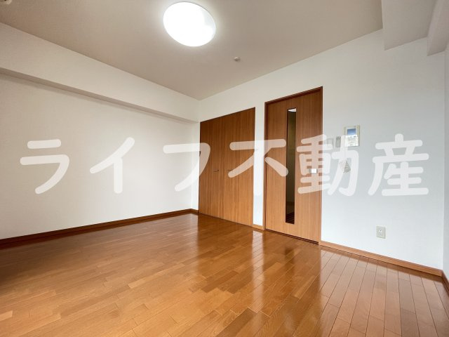グランシス高井田の洋室|洋室です