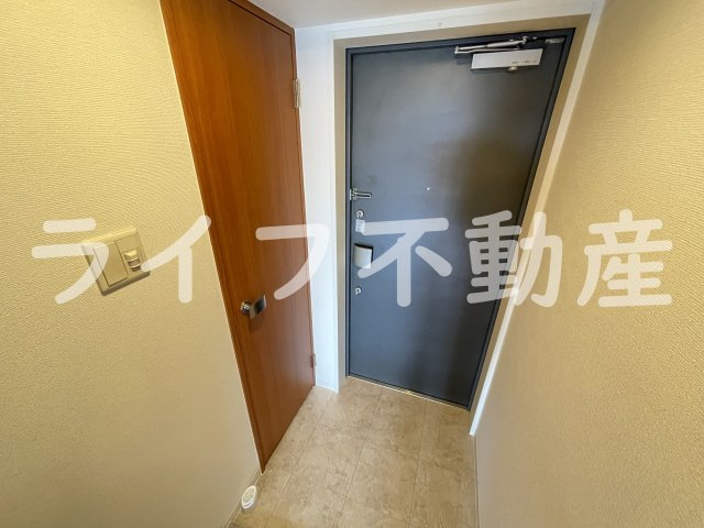 グランシス高井田の玄関|毎日通る玄関はこちらです