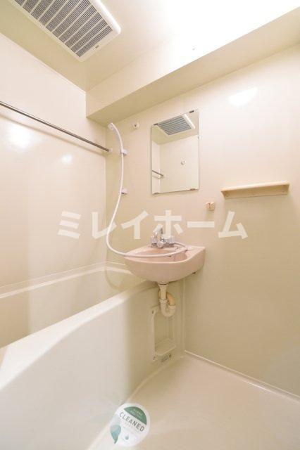 プレール荏原中延の浴室