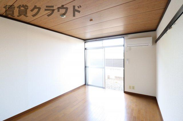 にふてぃはうす89の居間・リビング|こちらのリビングで趣味の時間をお楽しみください