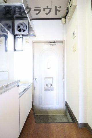 にふてぃはうす89の玄関|落ち着いた玄関です