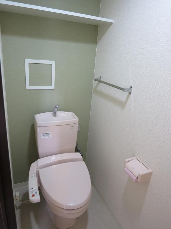 福岡市南区中尾１丁目の賃貸マンションのトイレ|物件の画像8