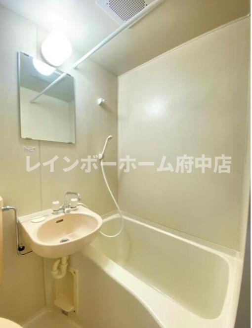 ハビタス調布の浴室
