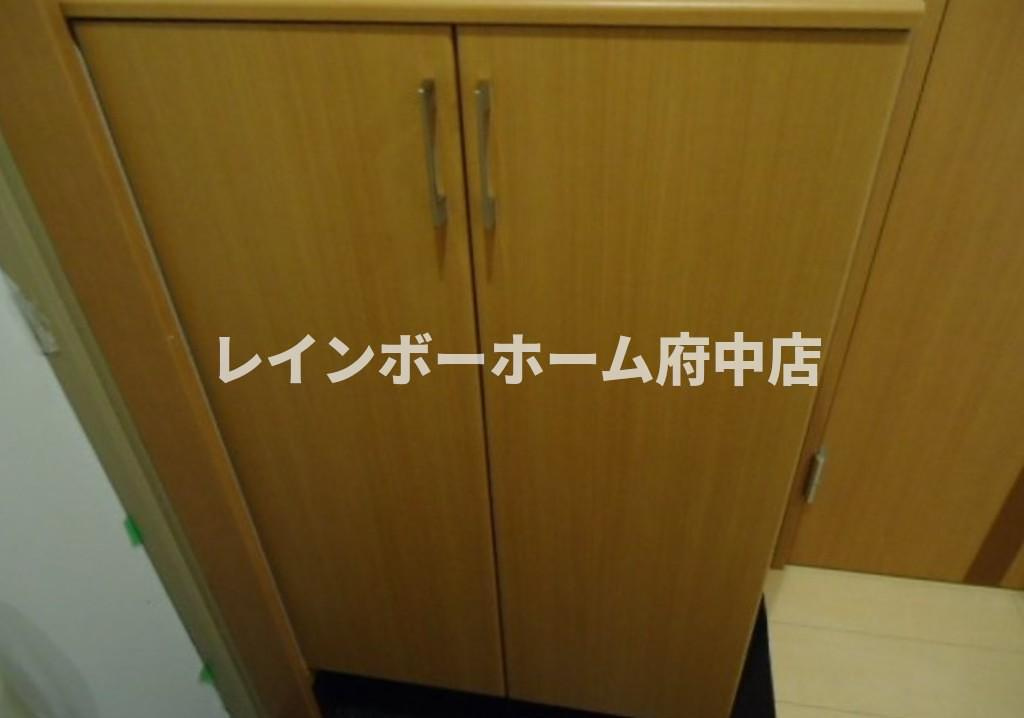 クレシアコートの玄関