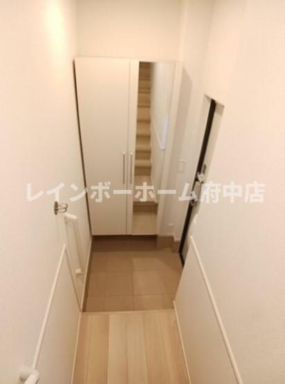 カーサルーチェの玄関