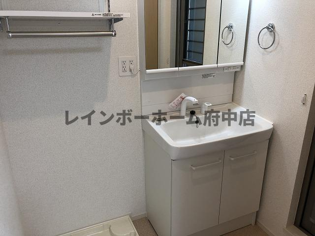 フラワー　ヒルズの独立洗面台